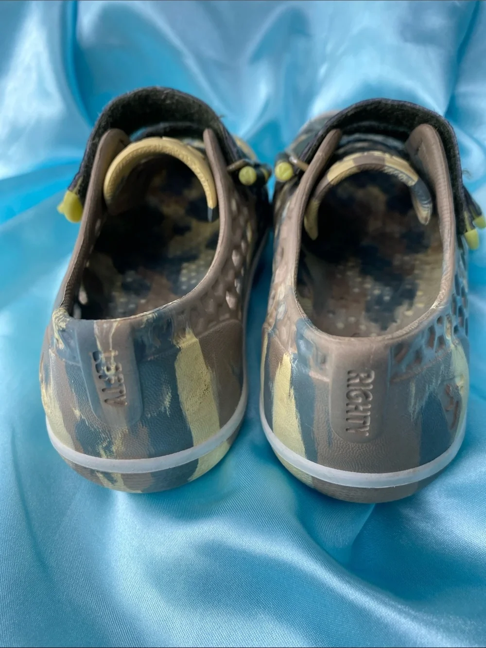 PLAE Kids Camouflage water style shoes